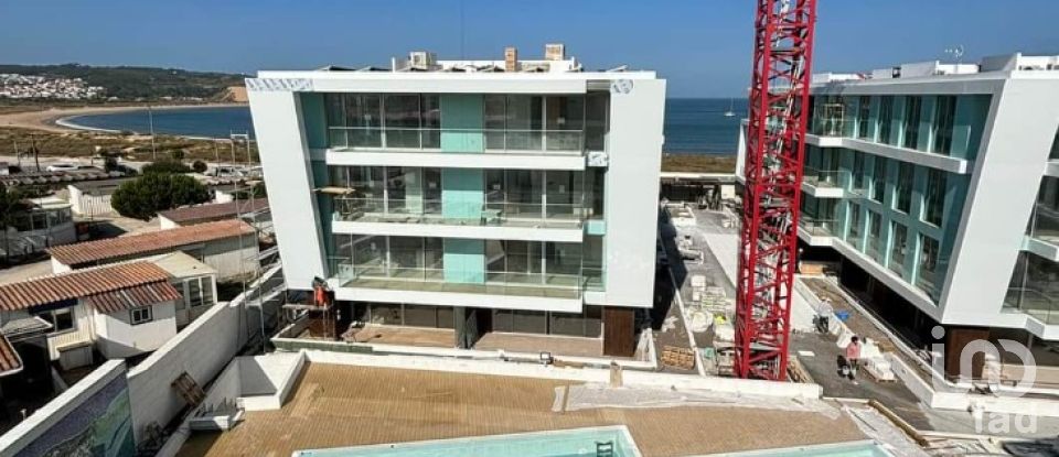 Apartamento T2 em São Martinho do Porto de 131 m²