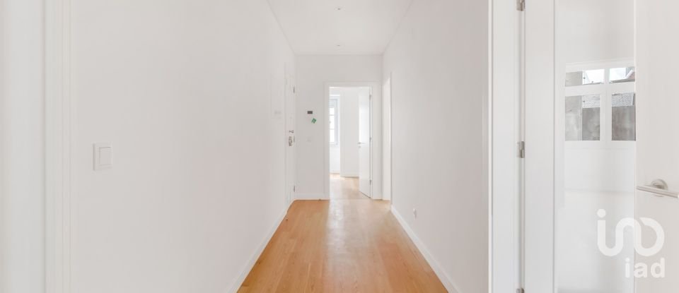 Appartement T2 à Arroios de 113 m²