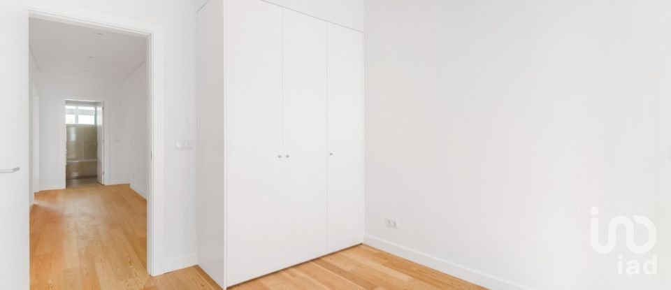 Appartement T2 à Arroios de 113 m²