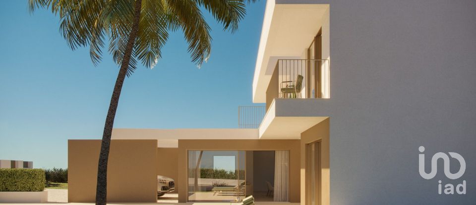 Casa / Villa T4 em Luz de 255 m²