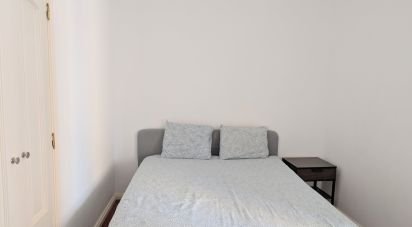 Apartment T2 in Misericórdia of 65 m²