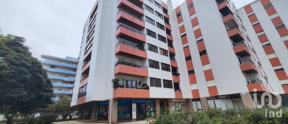 Apartamento T3 em Algés, Linda-a-Velha e Cruz Quebrada-Dafundo de 120 m²