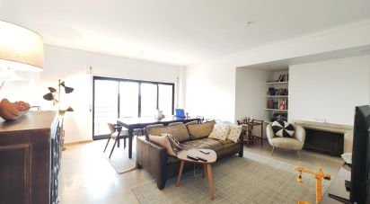 Apartamento T3 em Algés, Linda-a-Velha e Cruz Quebrada-Dafundo de 120 m²