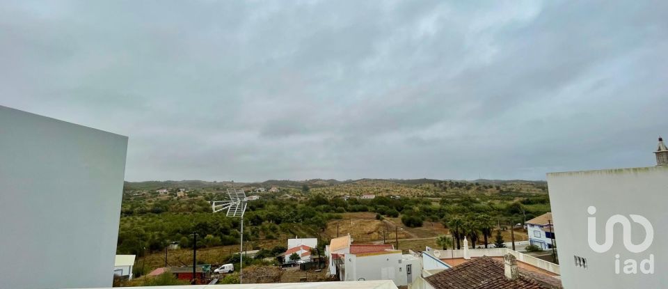 Casa / Villa T3 em Castro Marim de 140 m²