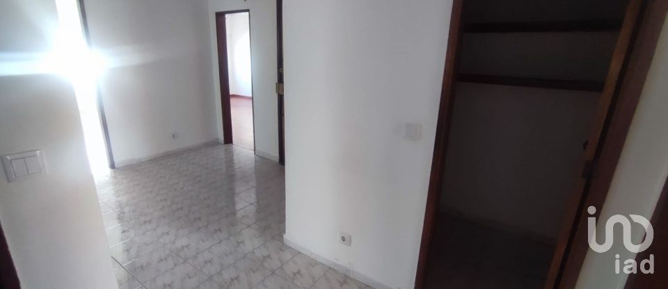 Apartment T3 in Seixal, Arrentela e Aldeia de Paio Pires of 96 m²