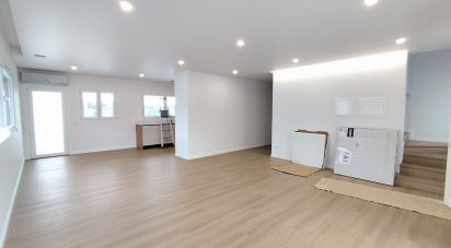 Maison T4 à Vermelha de 228 m²