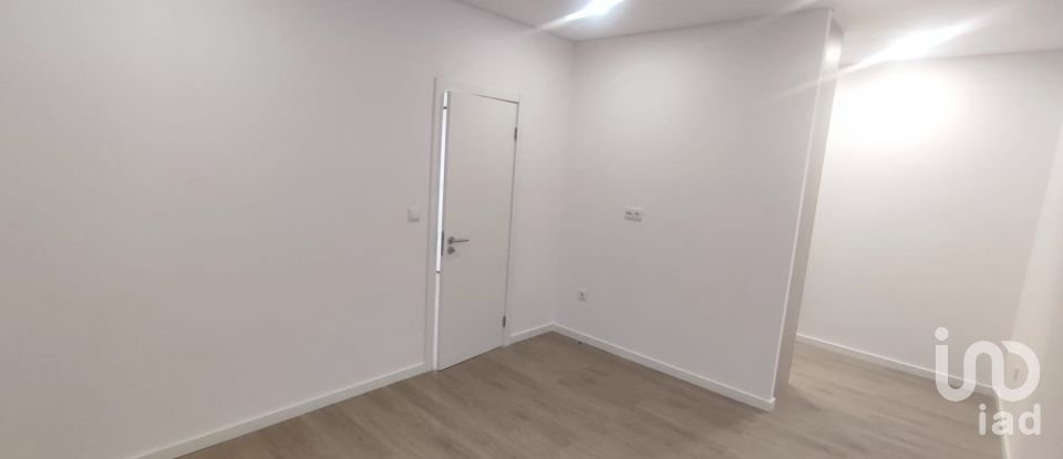 Apartamento T2 em Seixal, Arrentela e Aldeia de Paio Pires de 52 m²