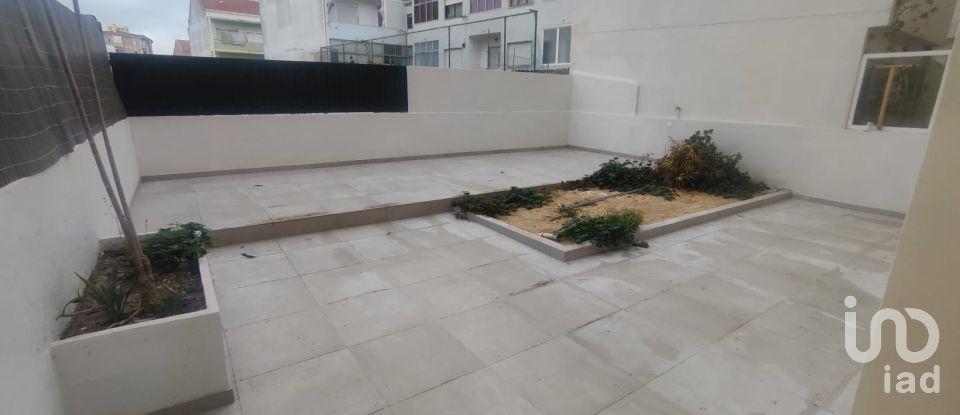 Apartamento T2 em Seixal, Arrentela e Aldeia de Paio Pires de 52 m²