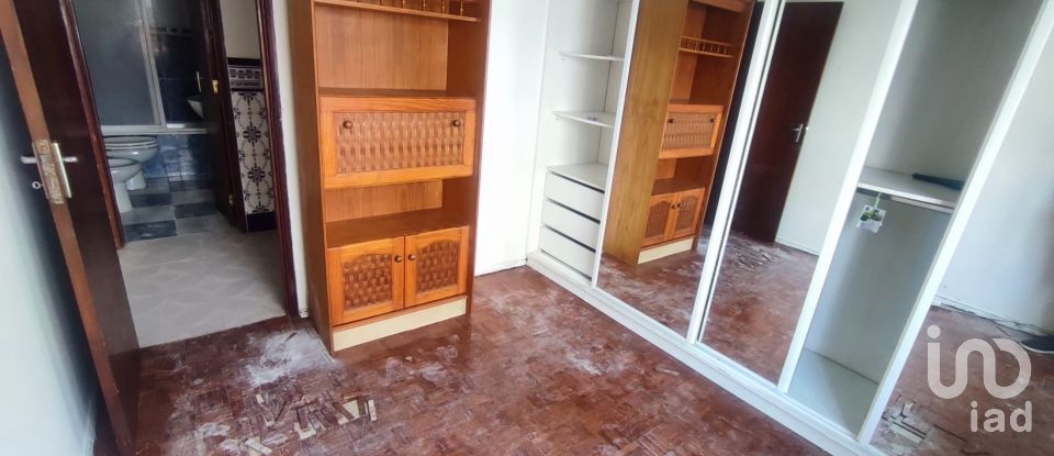 Apartamento T2 em Corroios de 66 m²