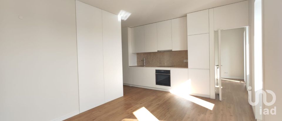 Appartement T1 à Alcântara de 56 m²