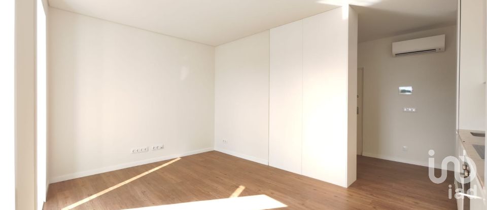 Apartamento T1 em Alcântara de 56 m²