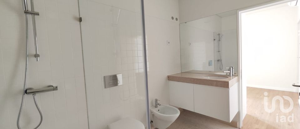 Apartamento T1 em Alcântara de 56 m²