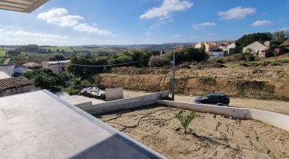 House T3 in Miragaia e Marteleira of 180 m²