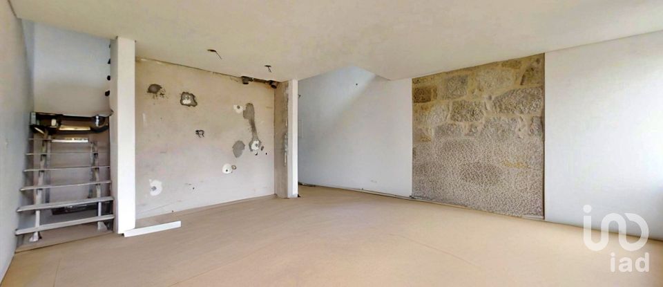 Apartment T1 in Campanhã of 91 m²