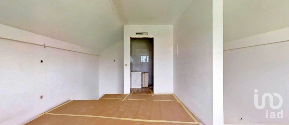 Apartment T1 in Campanhã of 91 m²