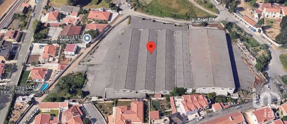 Loja / Estabelecimento Comercial em Queluz e Belas de 6 235 m²