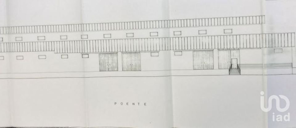 Loja / Estabelecimento Comercial em Queluz e Belas de 6 235 m²