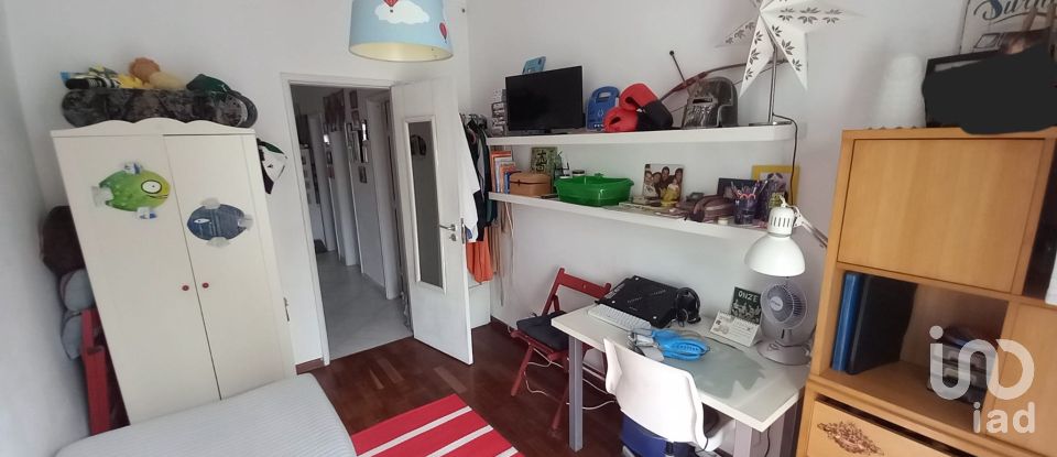 Apartamento T2 em Almada, Cova da Piedade, Pragal e Cacilhas de 74 m²