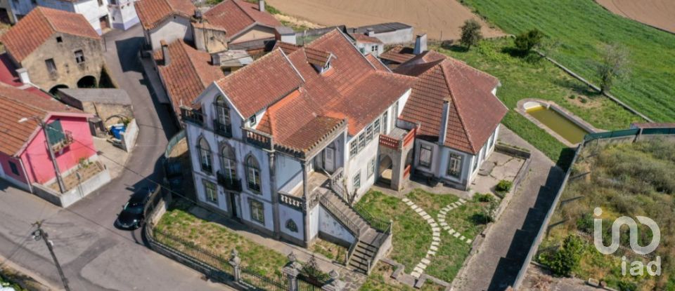 Maison T5 à Oliveira de Azeméis, Santiago da Riba-Ul, Ul, Macinhata da Seixa e Madail de 636 m²