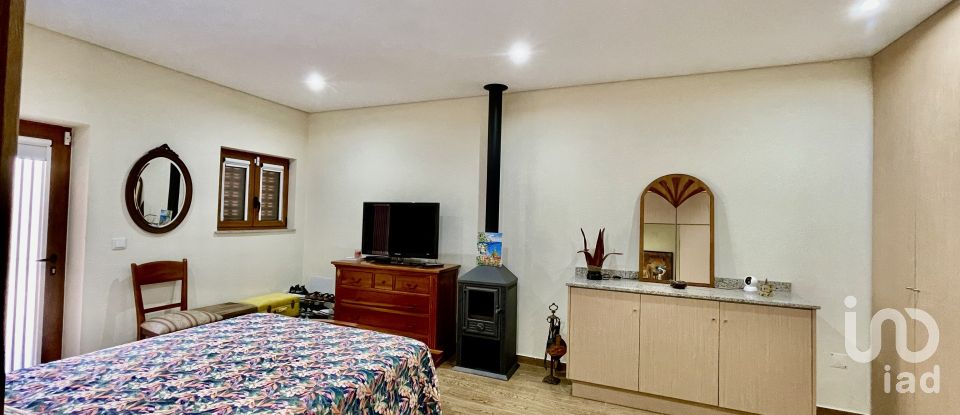 Country house T2 in São João de Rei of 141 m²