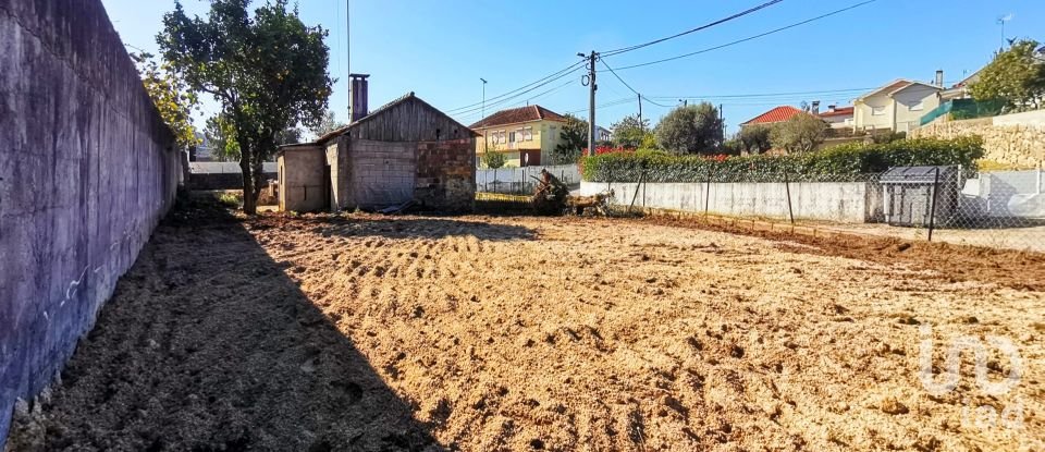 Casa / Villa T1 em Geraz Do Lima (Santa Maria, Santa Leocádia E Moreira) E Deão de 64 m²