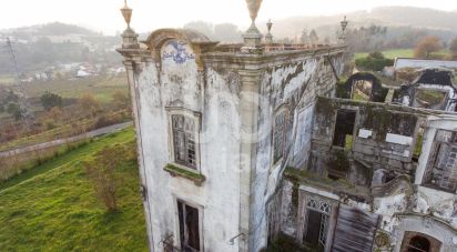 Bâtiment à Louredo de 380 m²