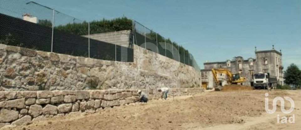 Bâtiment à Louredo de 380 m²