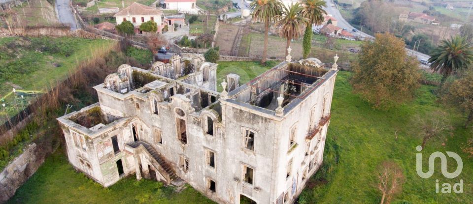 Bâtiment à Louredo de 380 m²