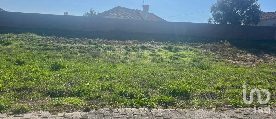 Terreno para construção em Lamas e Cercal de 804 m²