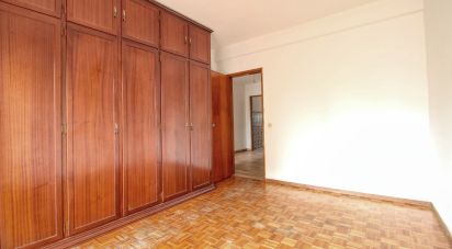 Appartement T2 à Quelfes de 84 m²