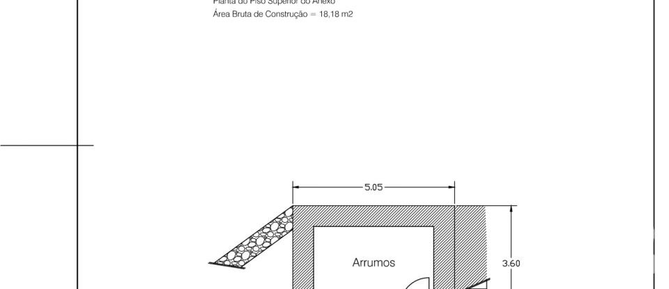 Maison traditionnelle T0 à Ribeiras de 140 m²