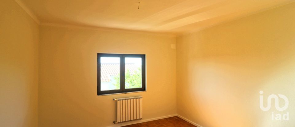 Maison T4 à Gaeiras de 208 m²