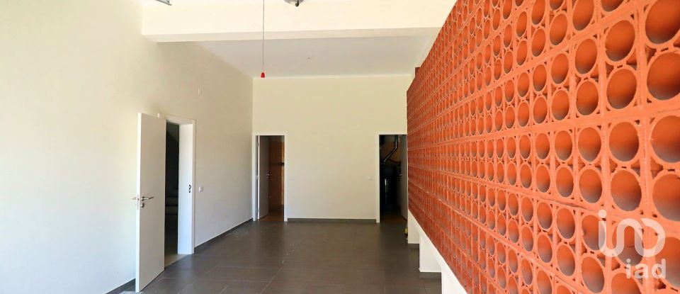 Casa / Villa T4 em Gaeiras de 208 m²