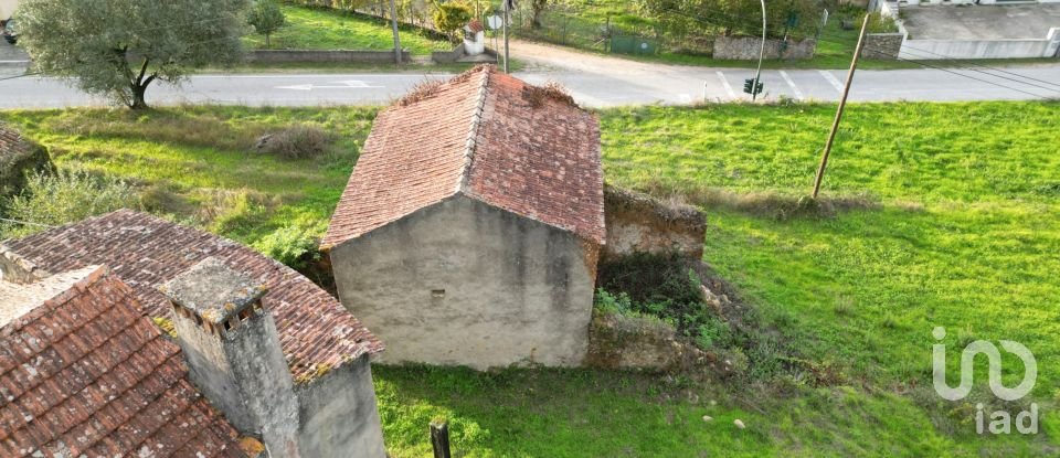 Maison T0 à São Miguel, Santa Eufémia e Rabaçal de 80 m²