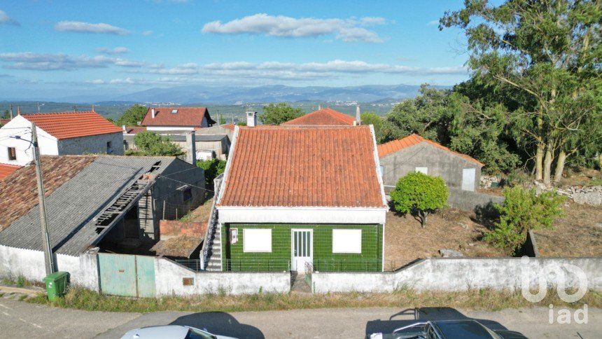 Casa / Villa T2 em São Miguel, Santa Eufémia e Rabaçal de 262 m²