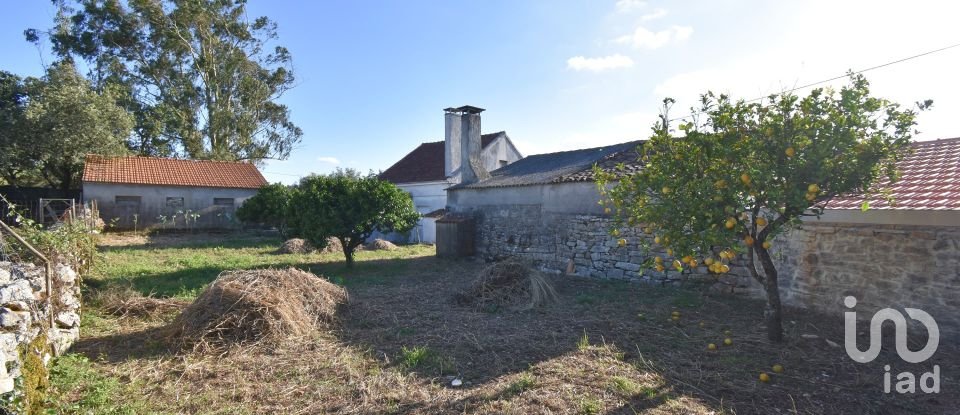 Maison T2 à São Miguel, Santa Eufémia e Rabaçal de 262 m²