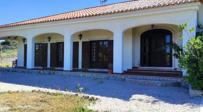 Farm T5 in Sesimbra (Castelo) of 480 m²