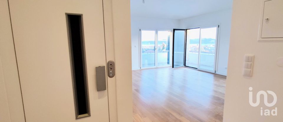 Appartement T4 à Ajuda de 292 m²