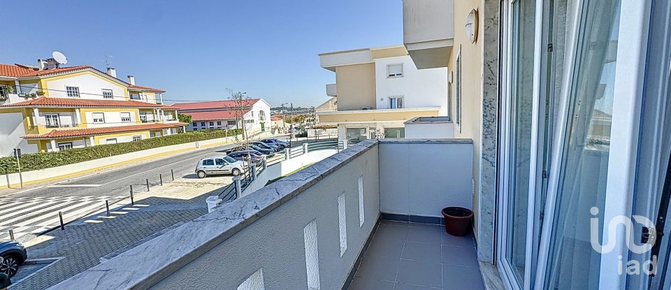 Apartamento T2 em São Domingos de Rana de 110 m²