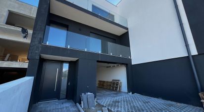 Casa / Villa T3 em Fregim de 312 m²