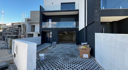 Casa / Villa T3 em Fregim de 312 m²