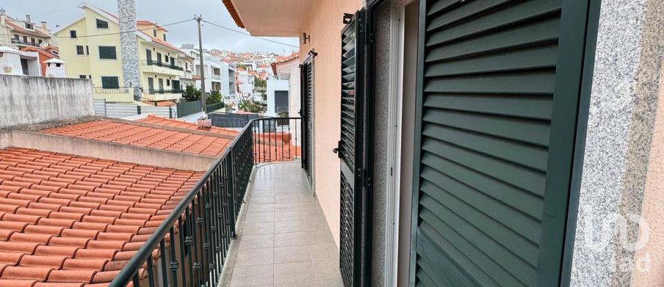 Casa / Villa T4 em Pontinha e Famões de 218 m²