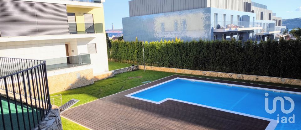 Appartement T4 à Ajuda de 292 m²