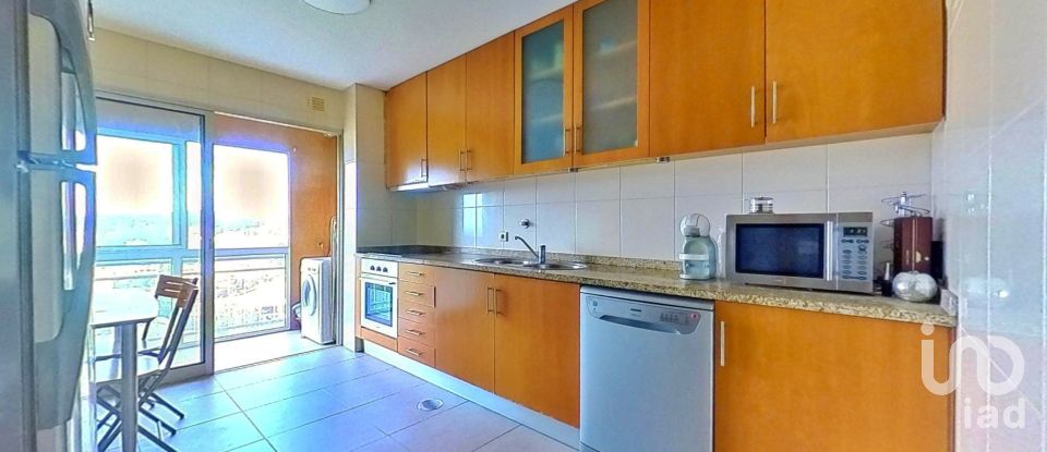 Appartement T3 à Costa de 150 m²