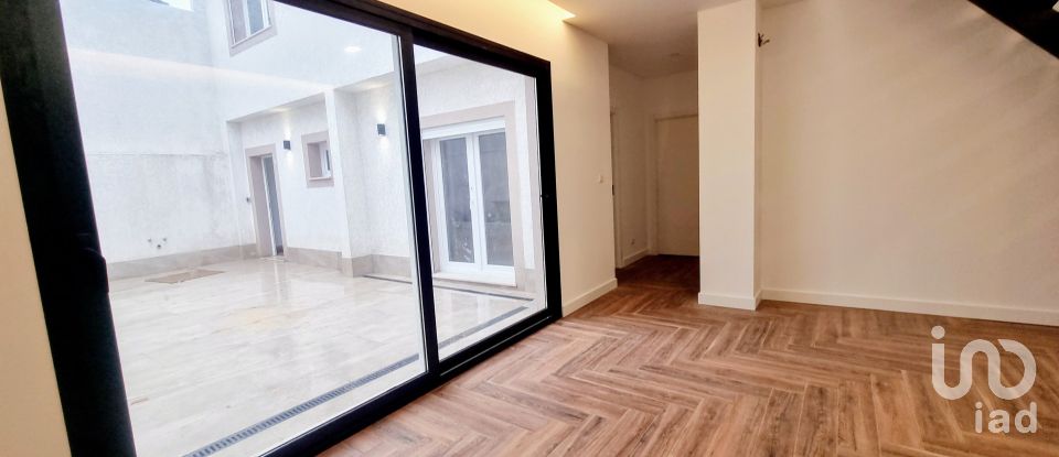 Casa T3 em Monte Real e Carvide de 129 m²