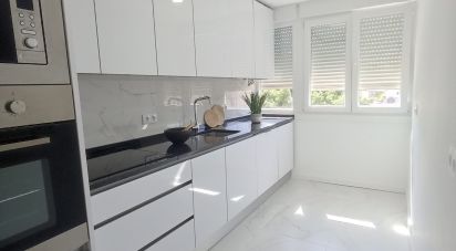 Apartment T2 in Benfica of 64 m²