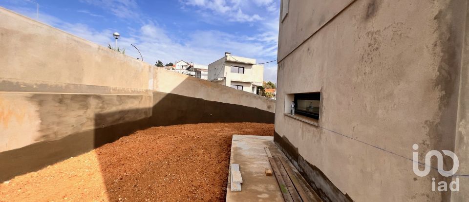 Lodge T3 in Ericeira of 192 m²