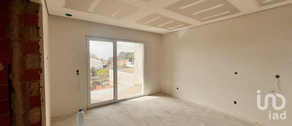 Casa T3 em Ericeira de 192 m²