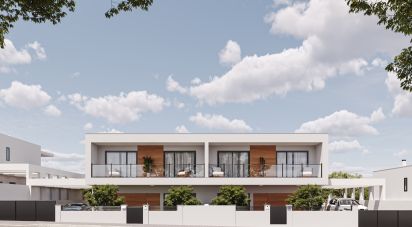 Casa / Villa T4 em Estômbar e Parchal de 250 m²