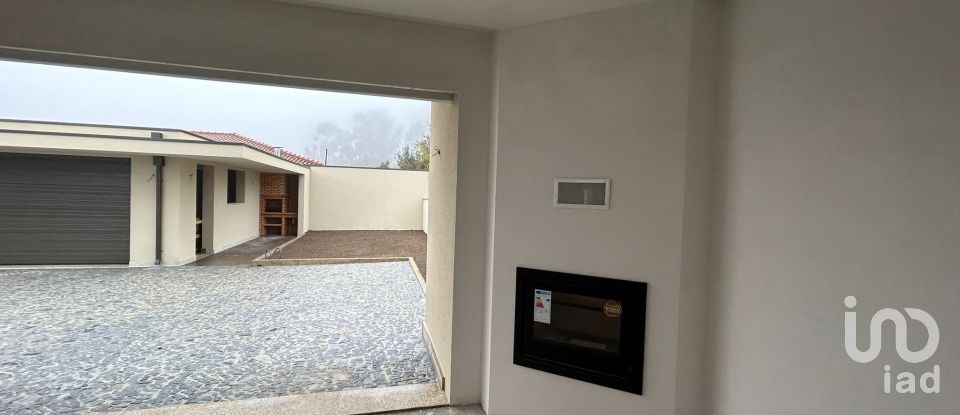 Casa / Villa T3 em Arões (São Romão) de 208 m²